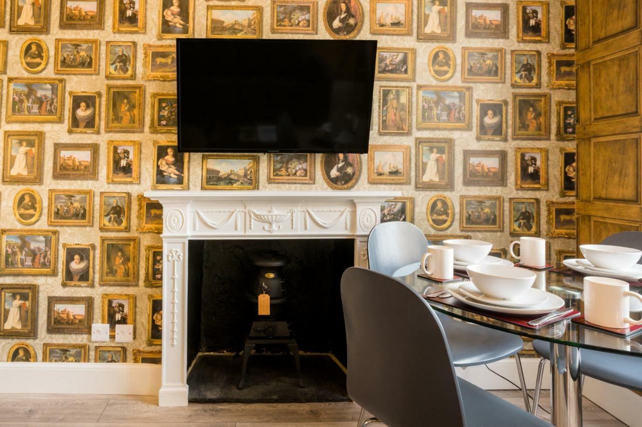 West Bow - Magical Harry Potter-Inspired Flat Near Edinburgh Castle Apartment ภายนอก รูปภาพ